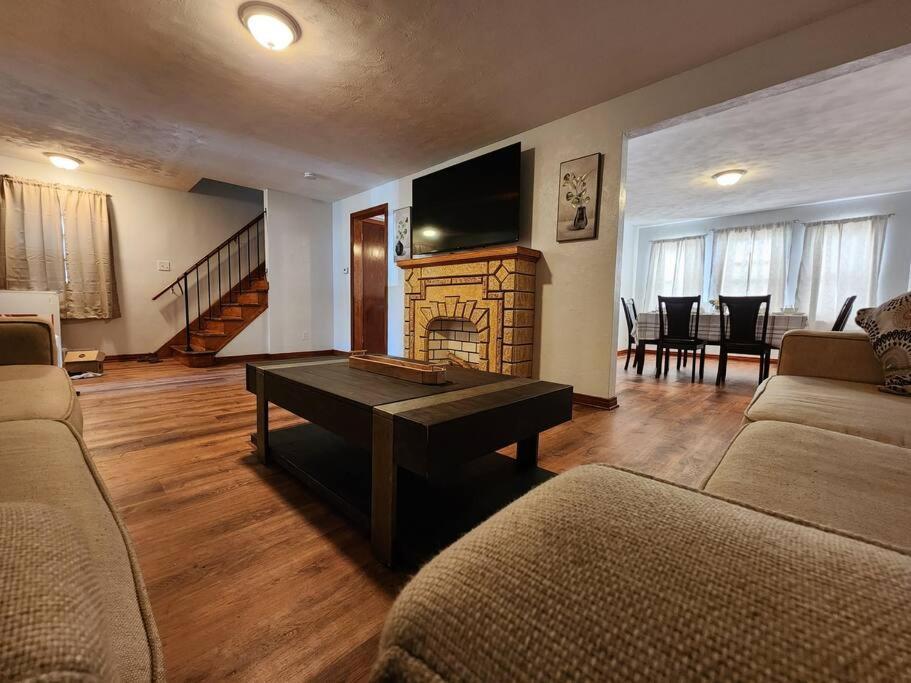 Urban Oasis At Falls 3 Beds Slips 6 Niagara Falls Extérieur photo